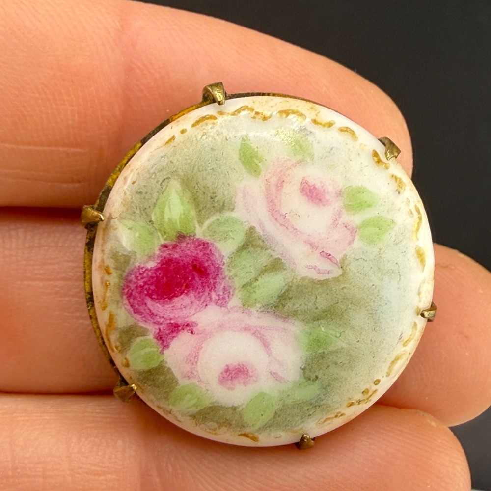Vintage Estate Brooch Gold Hand Painted Porcelain Floral Roses 1in